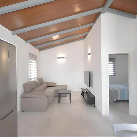 Holiday home Oasis Chalet Con Piscina Privada, Barbacoa Y Garaje *