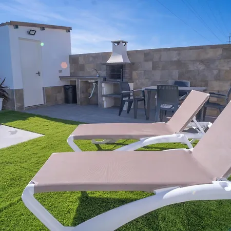 Oasis Chalet Con Piscina Privada, Barbacoa Y Garaje Holiday home *