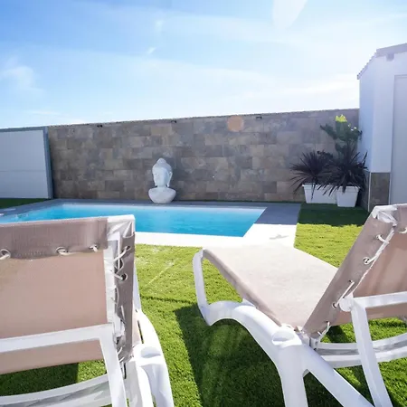Oasis Chalet Con Piscina Privada, Barbacoa Y Garaje Holiday home Conil De La Frontera